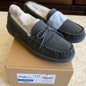 My Pillow Mens Slippers, charcoal suede, size 10